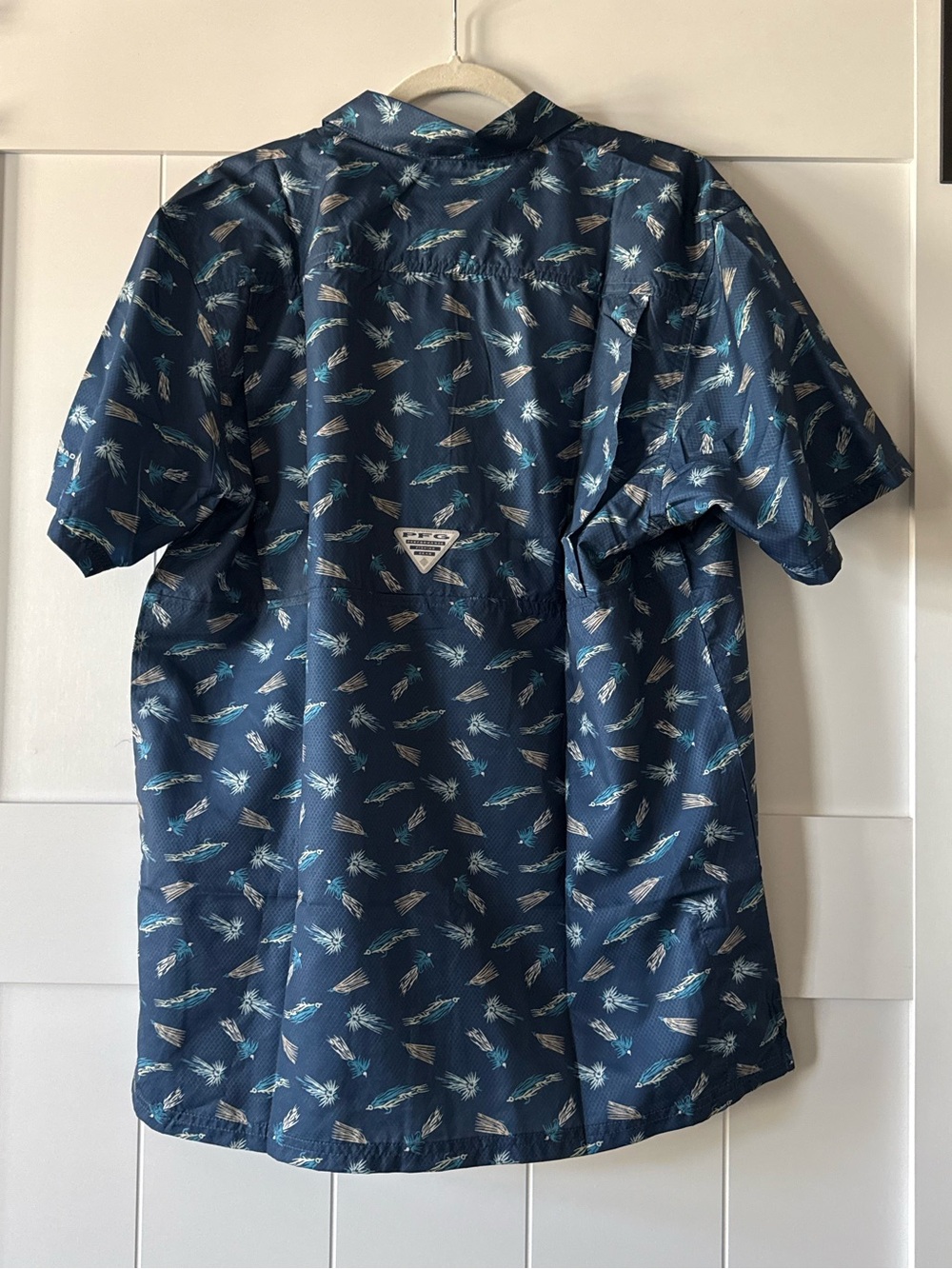 NWT Columbia Men’s Blue PFG Super Slack Tide Camp Shirt - Picture 14 of 16